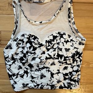 Kortni Jeane netted sweetheart top